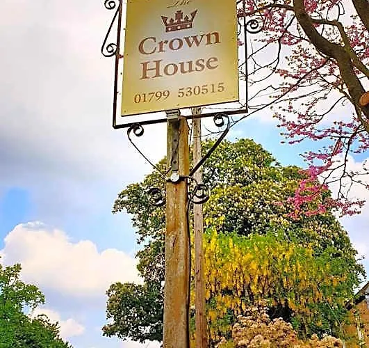 The Crown House Inn