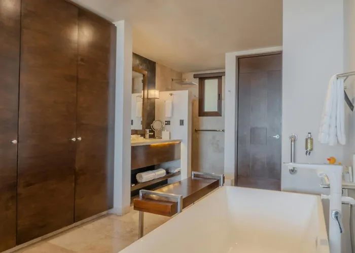 Live Aqua Private Residences Los Cabos