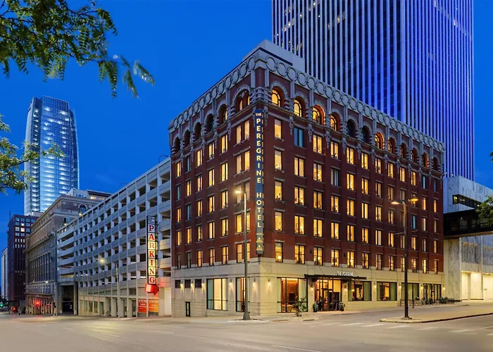 Peregrine Omaha Downtown Curio Collection By Hilton