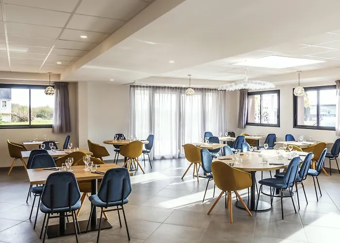 Ibis Styles Fougeres
