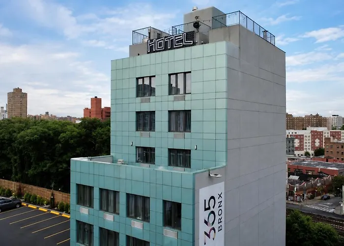 Hotel 365 Bronx - Yankee Stadium