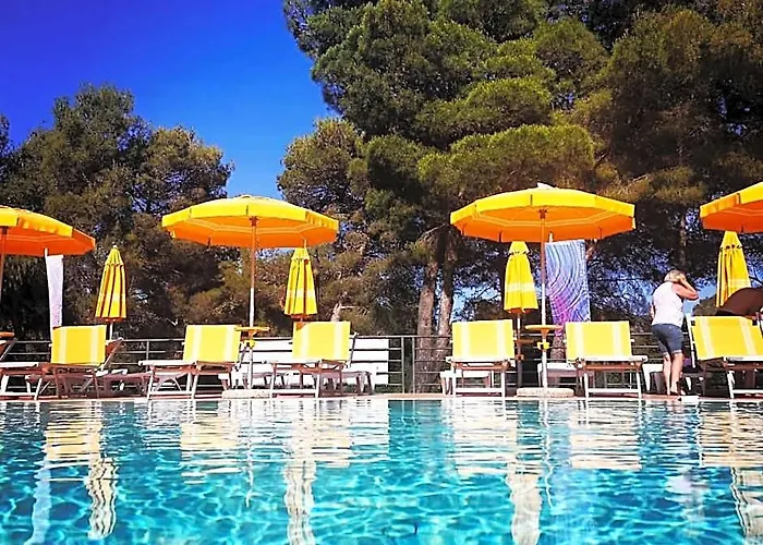 Villaggio Camping Golfo Di Arzachena