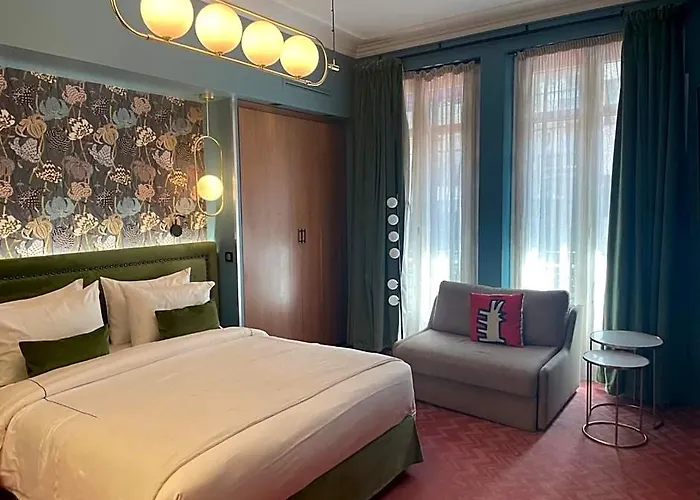Hotel 33 Marbeuf
