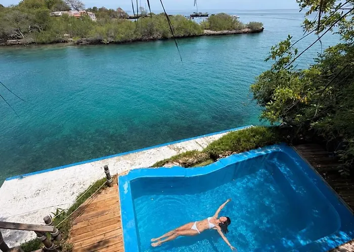 Isla Mulata