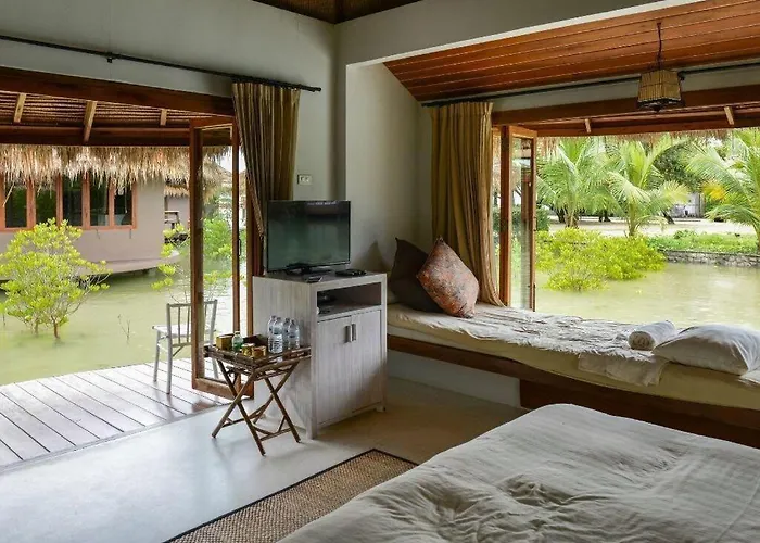 The Blue Sky Resort@ Koh Payam