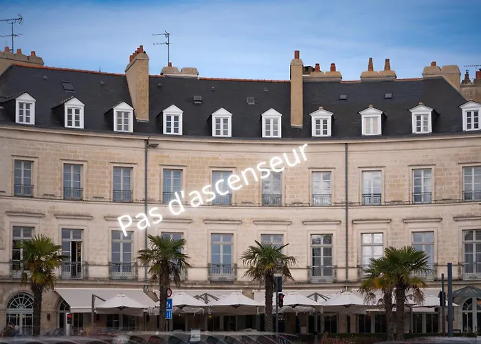 L'Hermine - Port De Plaisance