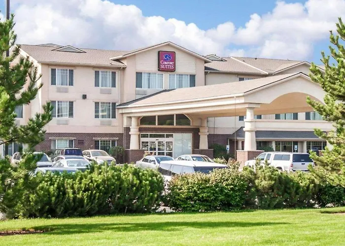 Comfort Suites Airport
