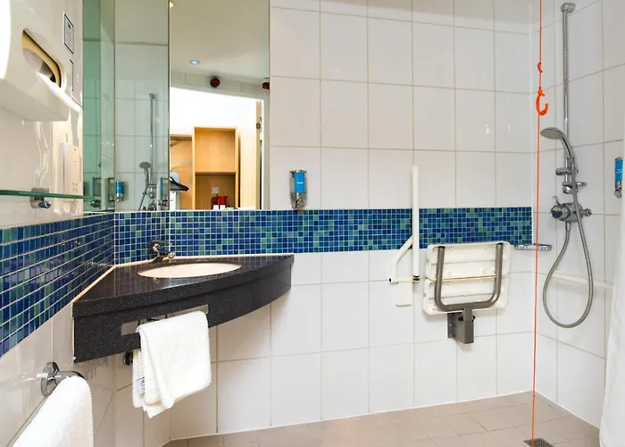 Holiday Inn Express Hemel Hempstead By Ihg