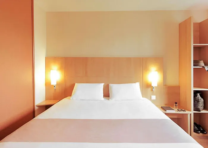 Ibis Charleroi Centre Gare Hotel