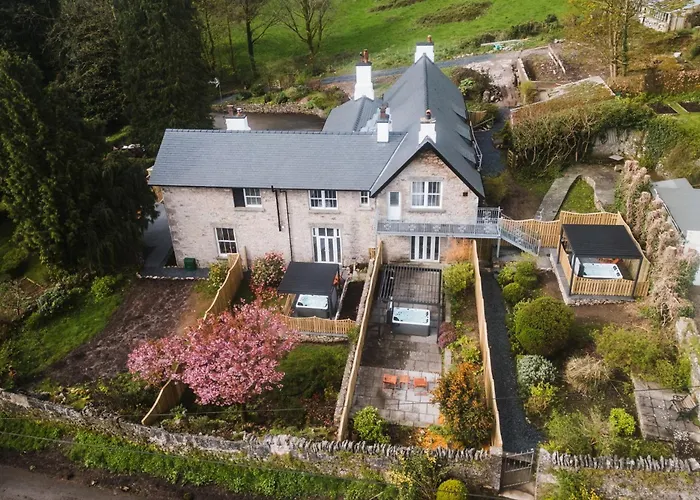 Grange Manor