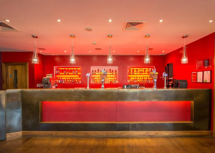 Holiday Inn City By Ihg