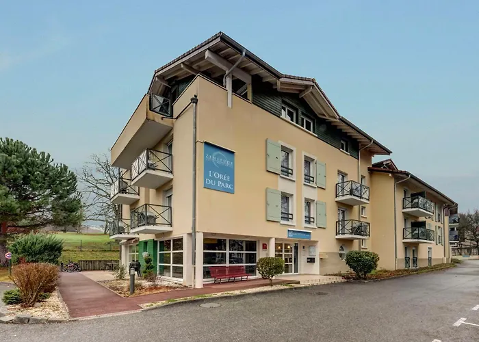 Zenitude Hôtel-Résidences L'Orée du Parc
