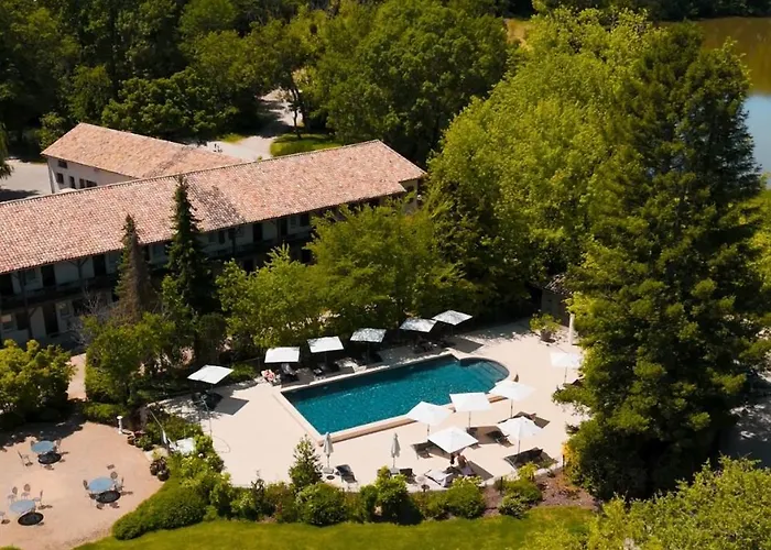 Domaine Du Gouverneur, Hotel, Restaurant & Golf Monthieux