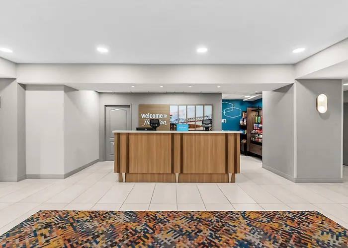 Hampton Inn And Suites Peru