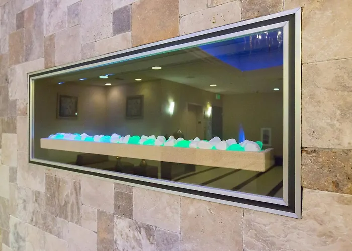 Holiday Inn Express Benicia By Ihg