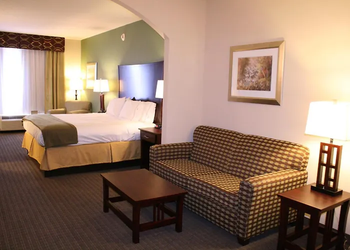 Holiday Inn Express By Ihg