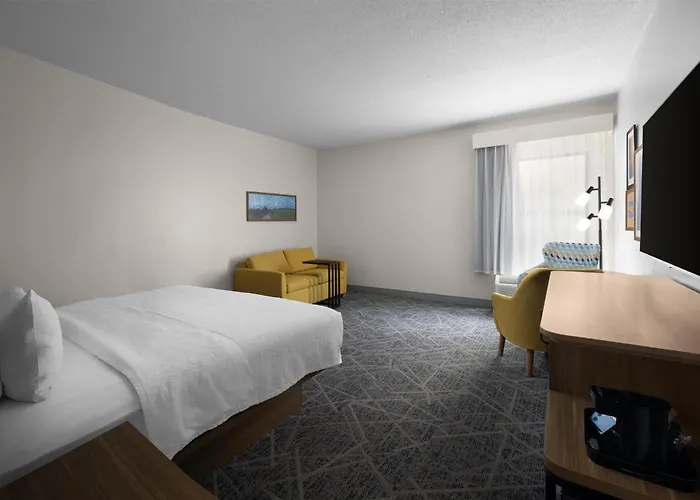 Hampton Inn