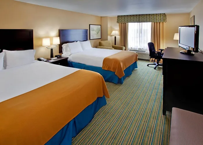 Holiday Inn Express- /Cedar Falls By Ihg