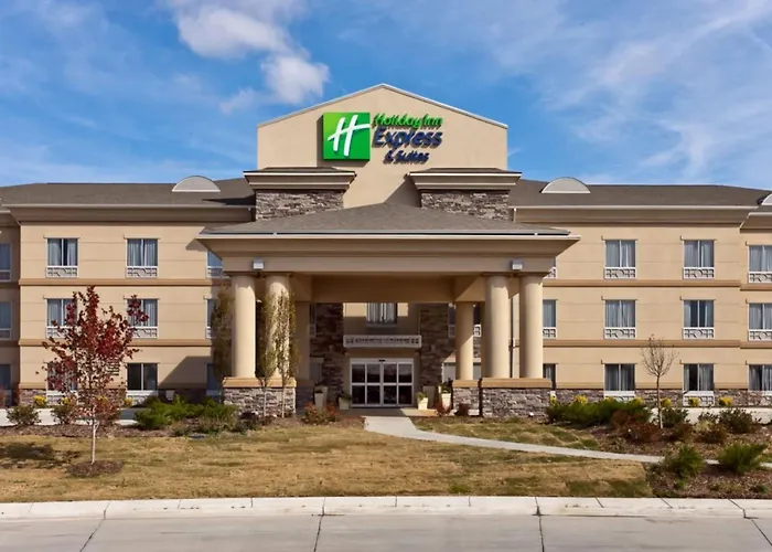 Holiday Inn Express Newton By Ihg