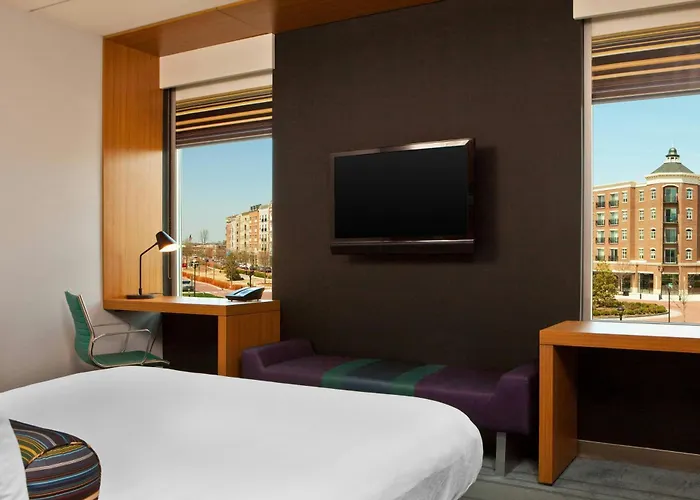 Aloft Richmond West