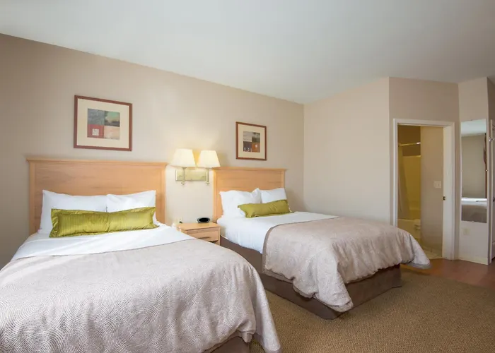 Candlewood Suites By Ihg
