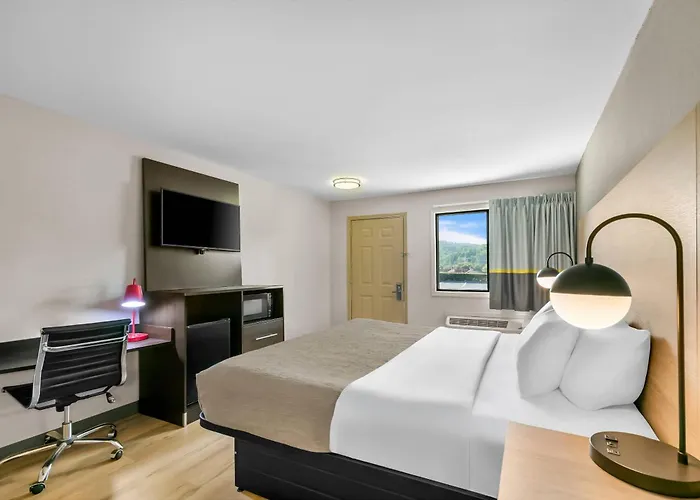 Super 8 By Wyndham
