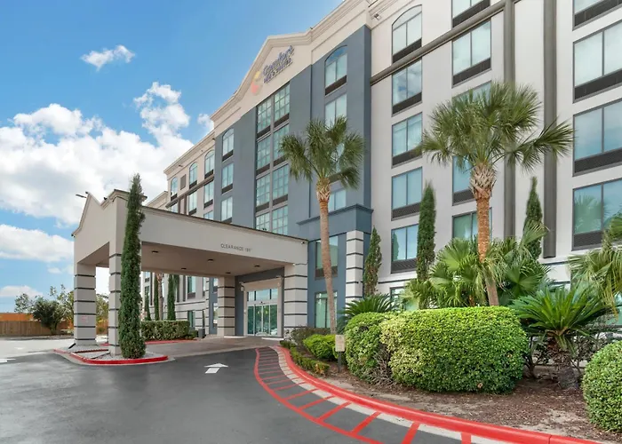 Comfort Inn & Suites New Orleans Airport North