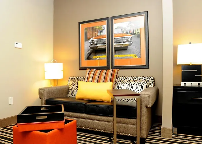Holiday Inn Express Covington-Madisonville By Ihg