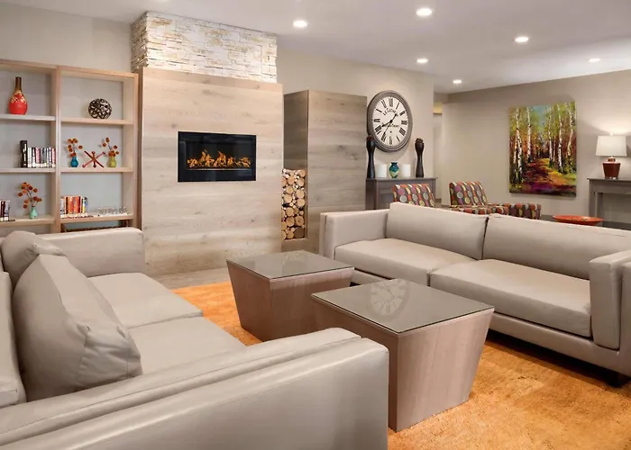 Country Inn & Suites By Radisson, North, Mn