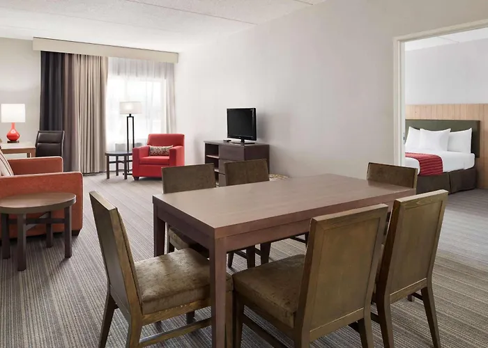 Country Inn & Suites By Radisson, North, Mn