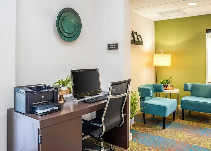 Sleep Inn & Suites Harrisonburg Near University