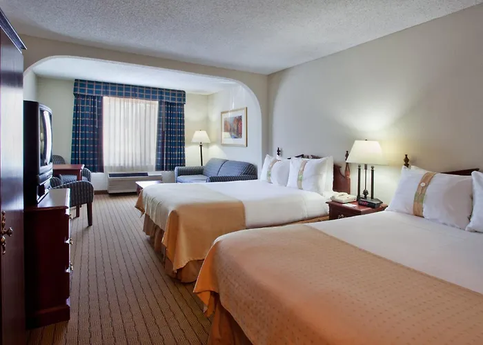Holiday Inn Hotel And Suites Peachtree City By Ihg