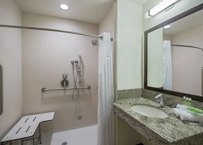 Holiday Inn Express & Suites Kailua-Kona By Ihg