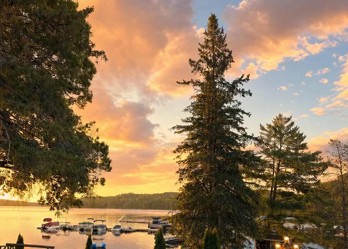 Little Hawk Resort & Marina