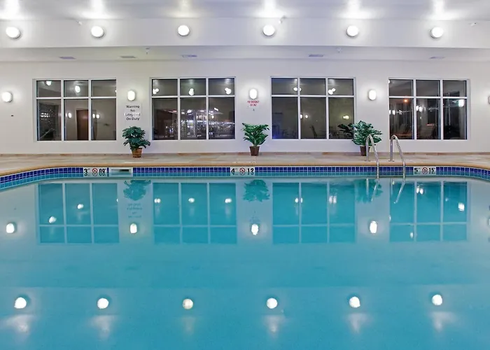 Holiday Inn Express & Suites Buffalo By Ihg