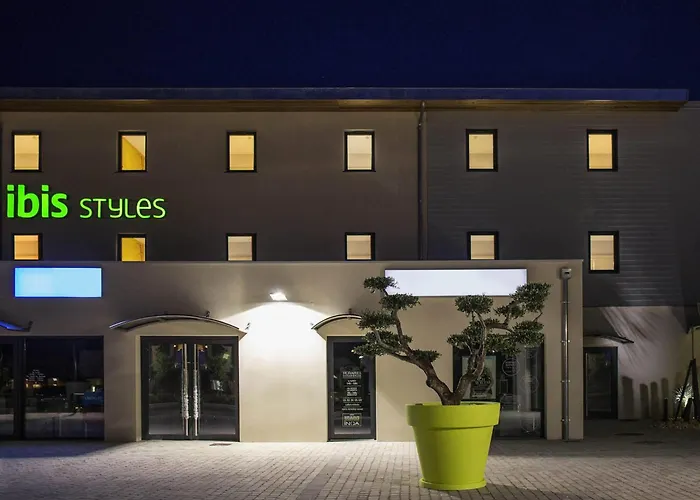 Ibis Styles Villeneuve Sur Lot