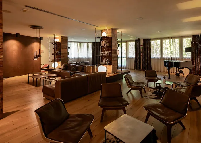 Montana Lodge & Spa, By R Collection Hotels La Thuile