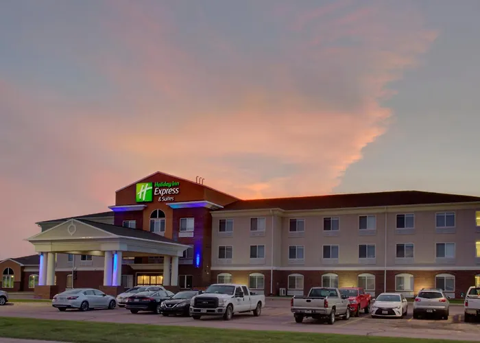 Holiday Inn Express & Suites By Ihg