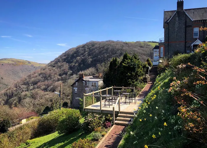 Highcliffe House