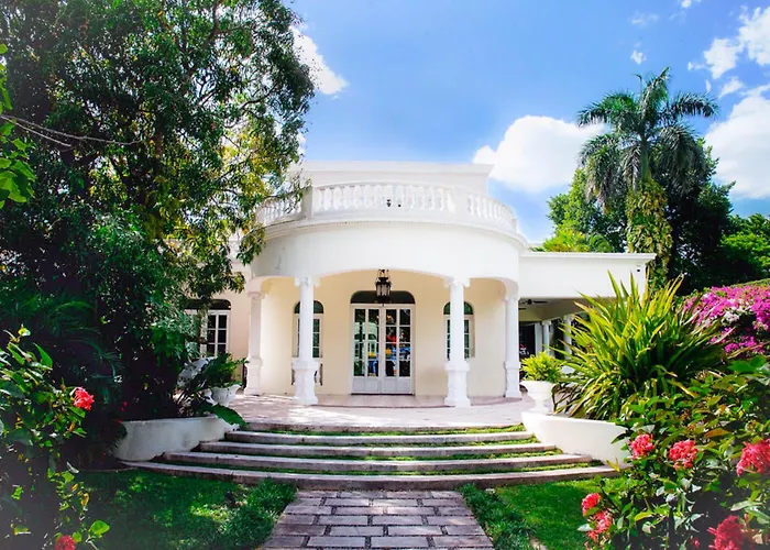 Delfina Boutique Hotel