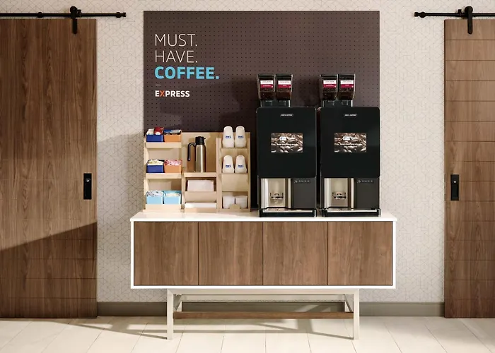 Holiday Inn Express & Suites - Dodge City By Ihg