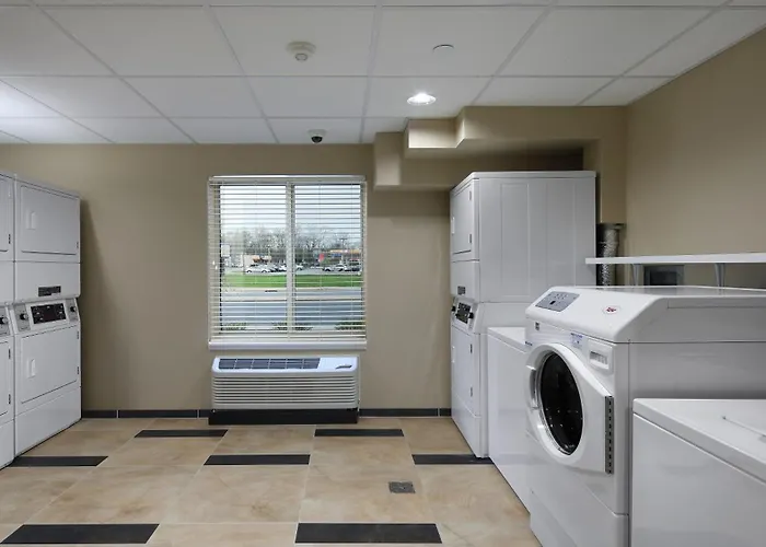 Candlewood Suites - Newark South - University Area By Ihg