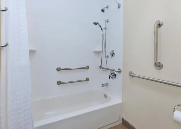 Candlewood Suites Louisville - Ne Downtown Area By Ihg