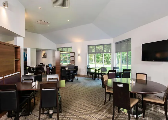 Holiday Inn Express Stirling By Ihg