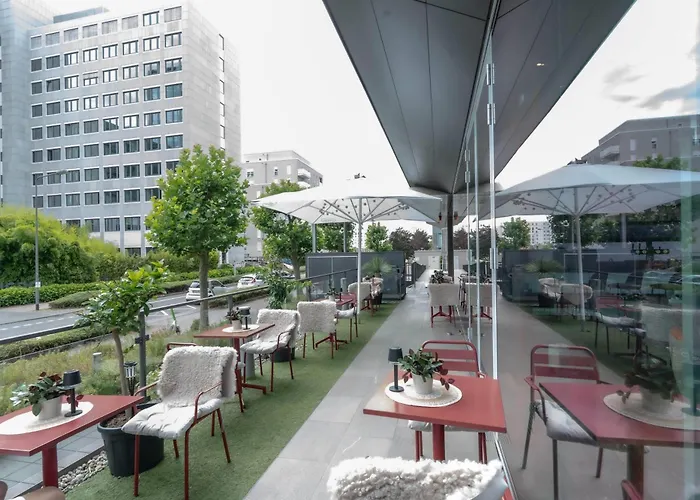 DoubleTree by Hilton Frankfurt Niederrad