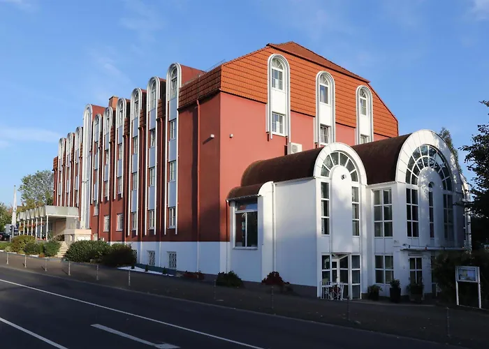 Western Rosenau