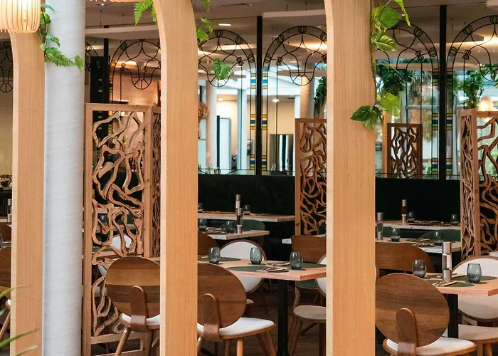 Mercure Paris Val De Fontenay