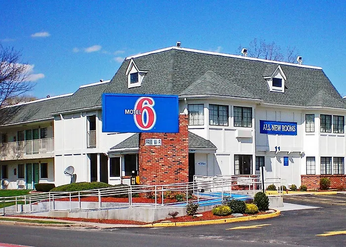 Motel 6-Enfield, Ct - Hartford