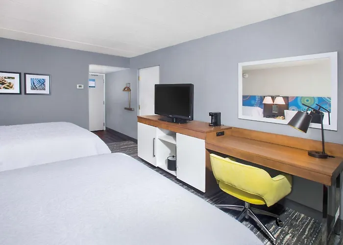 Hampton Inn & Suites Annapolis