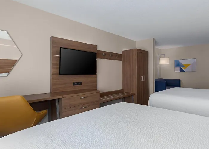 Holiday Inn Express & Suites Toronto - Markham By Ihg